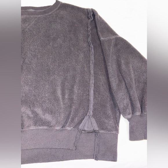 American Eagle This Feels Seriously Huggable Sweatshirt Dark Charcoal – Small - Picture 5 of 12